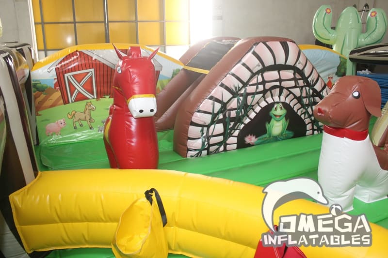 Little Farm inflatable Play Center